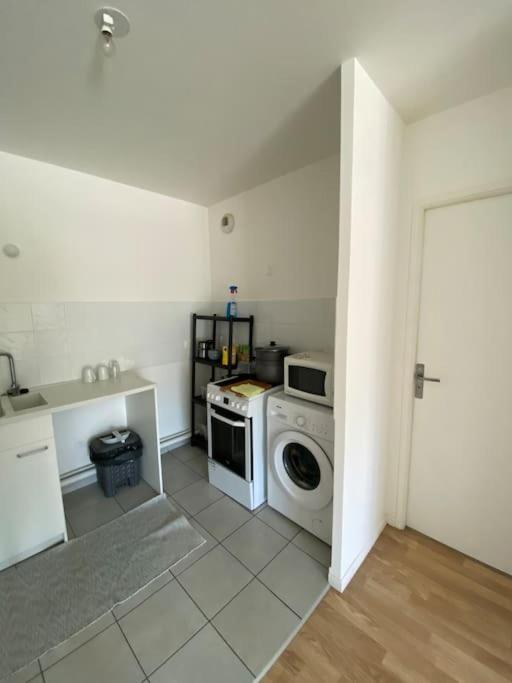 Grand Appartement Entier Situe A Aulnay-Sous-Bois Kültér fotó